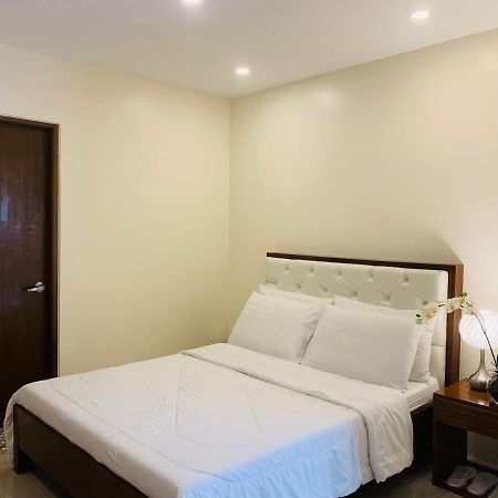 Nathaniel Hotel Daet Zewnętrze zdjęcie